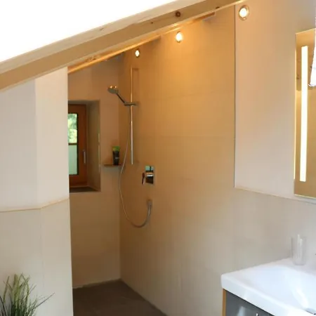 Ferienwohnung Loeslerpark Апартаменты Шёнау-ам-Кёнигсзе
