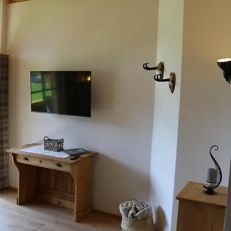 Апартаменты Ferienwohnung Loeslerpark